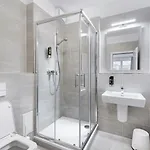 Citywest * פראג