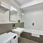 Citywest דירה *